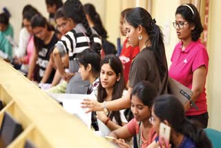Thirteen candidates score perfect 100 in March session of JEE-Mains