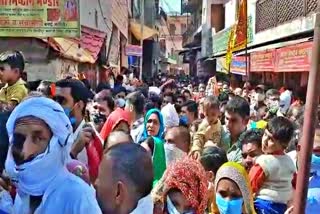 Devotees are not maintaining Corona Guideline,  Dausa Mehndipur City