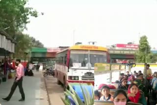 covid19 rules violation in bus stand ghaziabad