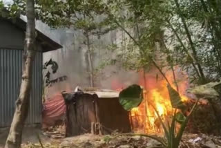 Eight house were burnt in a fire in Krishnaganj of Nadia