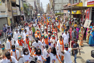 கண்டனத்திற்கு உள்ளான பாஜகவின் இருசக்கர பேரணி, BJP's coimbatore two-wheeler rally condemned