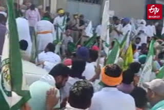 BJP MLA thrashed, clothes torn by protesting farmers in Punjab's Muktsar