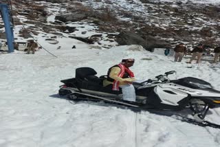 Himachal Pradesh Governor Bandaru Dattatreya enjoyed snow sports