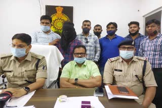 arrested accused,लुटेरा गिरफ्तार