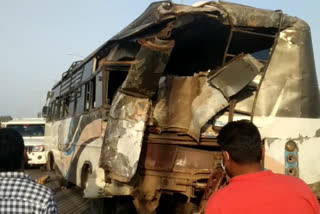 truck and bus collision