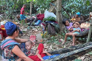 Thousands flee into Thailand following Myanmar airstrikes