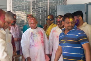 MLA Saryu Rai celebrated Holi in jamshedpur