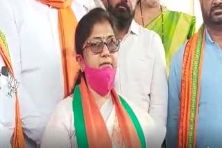 Minister Shashikala Jolle