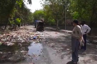 CPWD quarters people facing problem due to sewer water