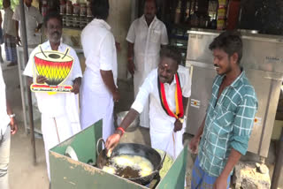 வடை சுட்டு வாக்குச் சேகரித்த தேமுதிக வேட்பாளர், பெரம்பலூர் தேமுதிக வேட்பாளர் ராஜேந்திரன் , DMDK CANDIDATE DIFFERNET VOTE COLLECTION IN PERAMBALUR