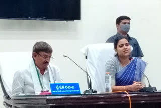 mla rajini attend fist council meeting of chilakaluripet