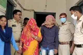 a couple arrested with 5 kilogram ganja in murshidabad