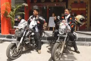 Tibetan bikers India trip