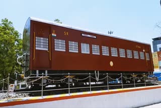 trains  late  southern  railway  தென்னக ரயில்வே மதுரை கோட்டம்  தென்னக ரயில்வே  தென் மாவட்ட சிறப்பு ரயில்கள்  தென் மாவட்ட ரயில்கள் தாமதமாக இயக்கப்படும்  Southern District trains will run late  Southern District Special Trains  Southern Railway