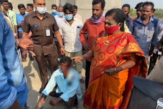 puducherry governor tamilisai soundararajan helped injured person