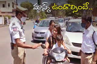 traffic-police-special-drive-on-masks-at-nizamabad