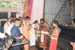 Chief Minister of up visit Puliyakulam Ganesha temple in covai