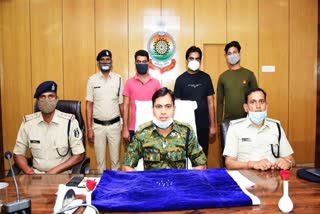 diamond smugglers arrested in gariyaband