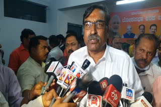 BJP candidate Mangala angadi will win in belagavi:  M B jirali