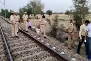 young man dead body found in Deeg, young man body found in Bharatpur