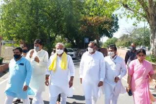 adesh gupta reached rajghat in delhi