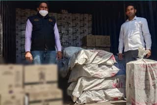 Truck filled with illegal English liquor seized