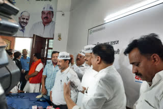 aap-adopted-delhi-formula-to-increase-strength-in-uttar-pardesh