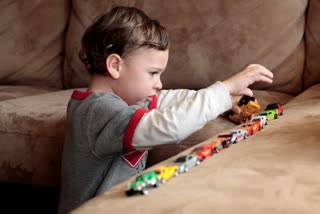 Screening for early signs of autism