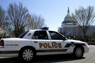 us-capitol-on-lockdown-as-car-rams-two-policemen