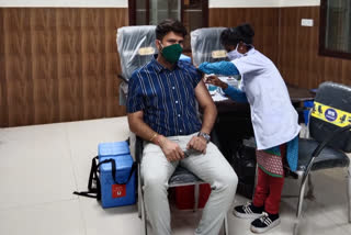 Collector Deepak Soni,  second dose of covid vaccine