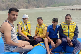 young man died due to drowning in the Ganga