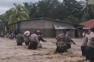 Indonesia landslides, floods kill 55 people; dozens missing