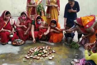 Marwari community worships Sheetla Mata in Chaibasa