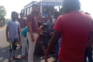 Uncontrolled school bus hit a bike rider in a road accident in dhanbad
