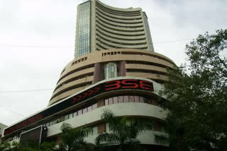 stock market today  sensex today  nifty today  Covid-19 second wave spooks investors, Sensex tanks 871 points  കൊവിഡ് വ്യാപനം; ഔഹരി വിപണി ഇടിഞ്ഞു  കൊവിഡ് വ്യാപനം  ഔഹരി വിപണി  ഓഹരി വിപണി ഇടിഞ്ഞു