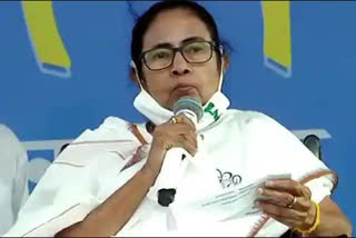 cm-mamata-banerjee-paid-tribute-to-martyr-in-siliguri