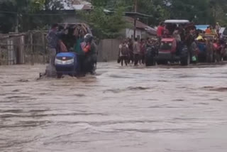 Landslides, floods kill over 100 in Indonesia