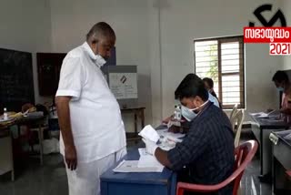 Aryadan Muhammad  യുഡിഎഫ് തരംഗം  ആര്യാടന്‍ മുഹമ്മദ്  നിയമസഭാ തെരഞ്ഞെടുപ്പ് 2021  നിലമ്പൂര്‍ മണ്ഡലം