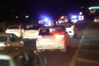 Mukhtar Ansari's convoy passes through Yamuna Expressway