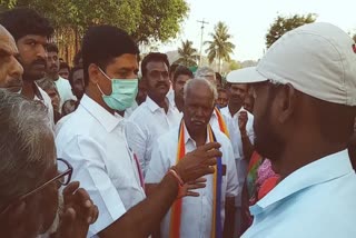 ADMK candidate who promised to the Katharikuppam villagers  Katharikuppam Village People Boycott Election  Boycott Election  ADMK candidate  அதிமுக வேட்பாளர்  அதிமுக வேட்பாளர் ராமு  தேர்தல் புறக்கணிப்பு  கத்தாரிகுப்பம் கிராம மக்களுக்கு உறுதியளித்த அதிமுக வேட்பாளர்  டயர் தொழிற்சாலை