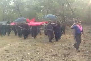 viral video ..naxalites participating  funeral of maoists