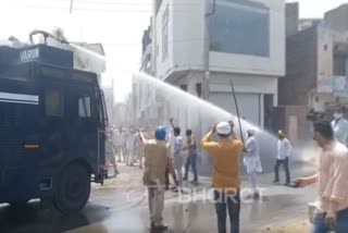 Sirsa farmers protest Police used water canon