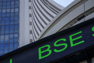 bse and Nifty indicate a positive opening for the index in India with gain