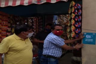 fjcci-run-no-mask-no-entry-campaign-in-market-in-ranchi