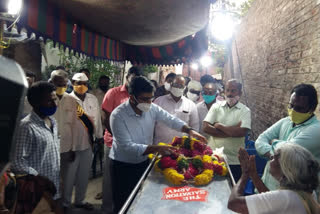 The body  of a teacher reached to tenali who died in the election duties