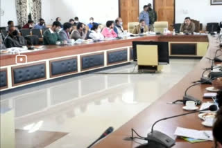 ڈی سی اننت ناگ کی محکمہ دیہی ترقی کے ساتھ جائزہ میٹنگ