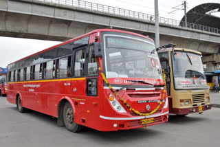 Operation of 400 additional buses on behalf of the MTC due to Covid-19 infection