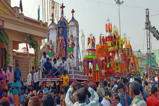 300 ஆண்டுகள் பழமையான தேர்பவனி