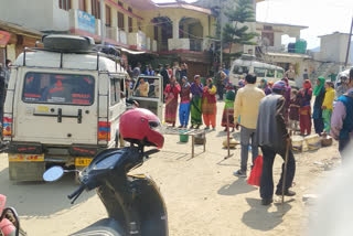 Villagers jammed Kedarnath highway due to the problem of drinking water