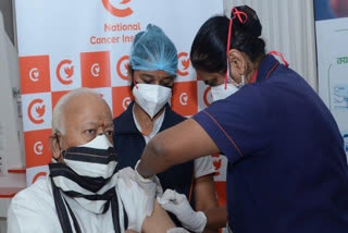 RSS chief Mohan Bhagwat who had taken COVID vaccine tests positive